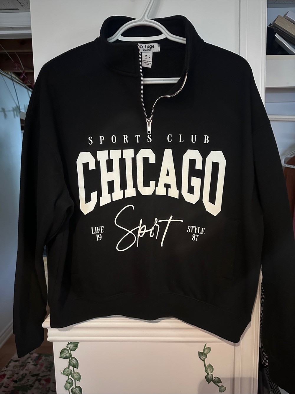 refuge Black Zip-Up Athletic Jacket